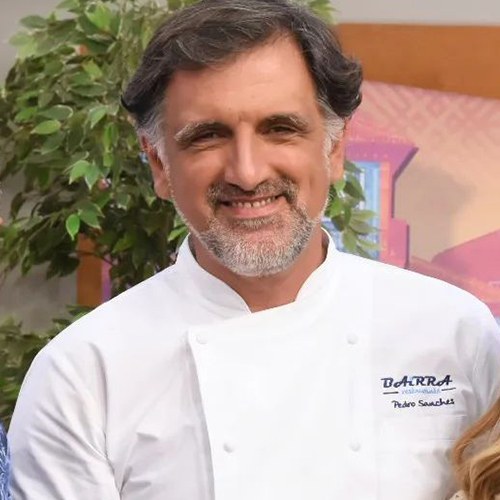 Chef à moda do Bolhão | Pedro Sanches — Escola Superior de Hotelaria e ...