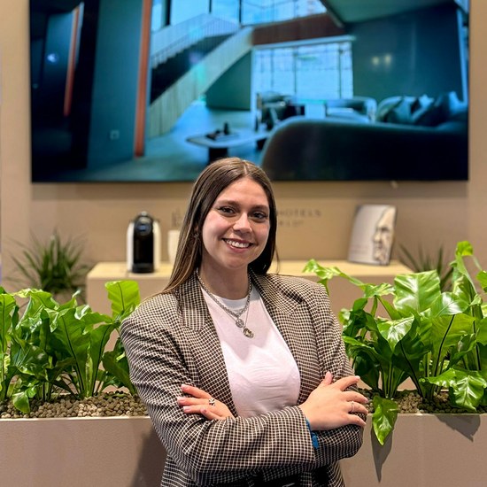 Fora da Caixa, Dentro do Algoritmo: Copy e Criação na Era da IA