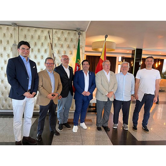 Prémio Amizade atribuído a diplomados da ESHT e ESMAD